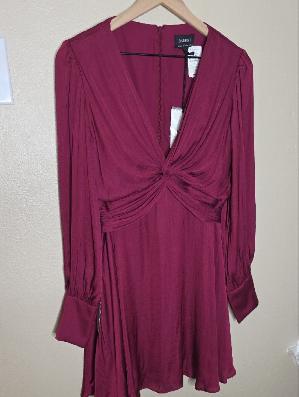 Bardot Claire Mini Dress Merlot Size 8 Medium Twist Front Wedding Guest Flare - Picture 11 of 17
